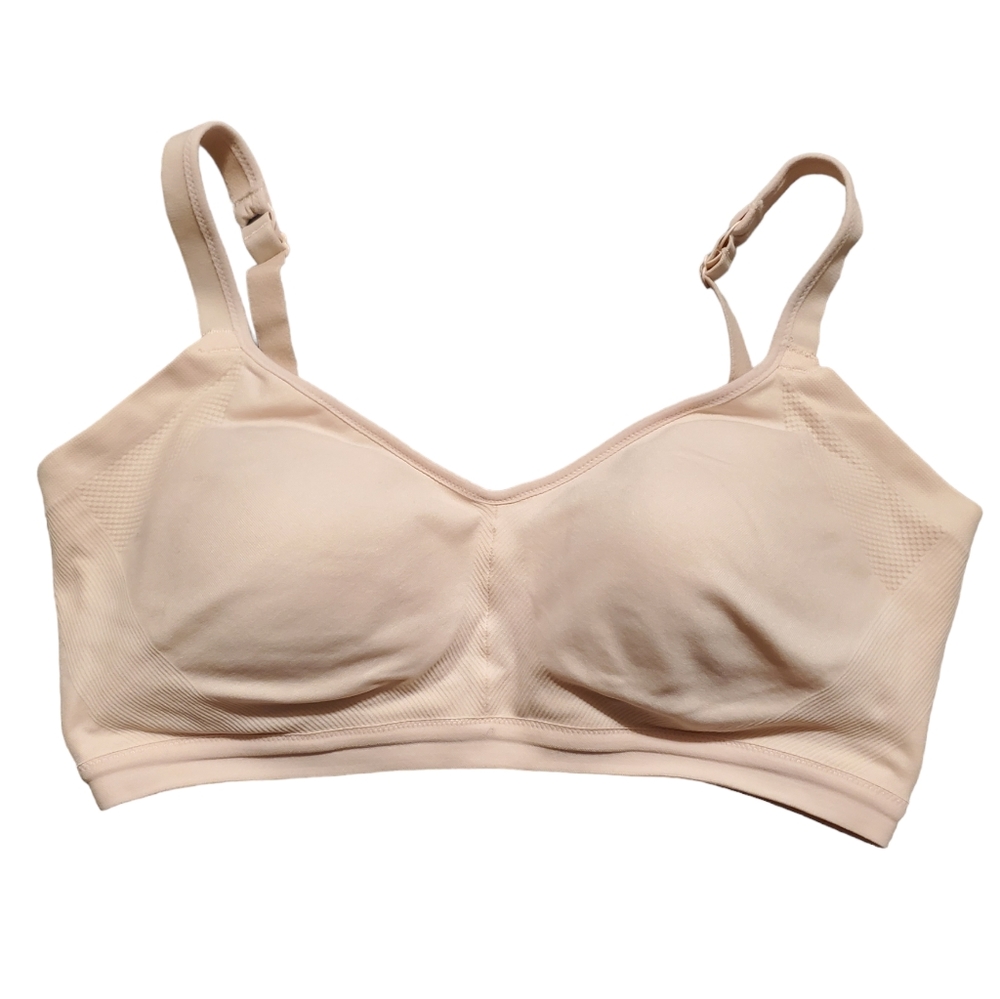 Warners L Pink Bra Wireless Comfort Adjustable Straps Back Hook
